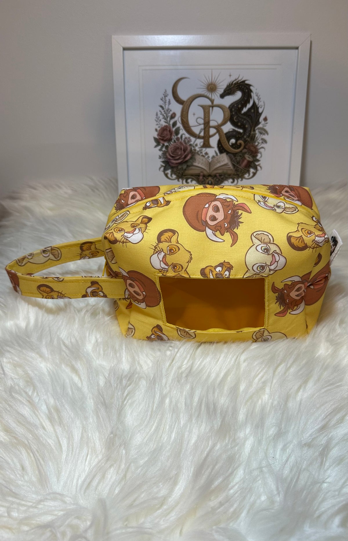Nappy & Wipes Pouch | Handmade Baby Bag | 💛 Hakuna Collection