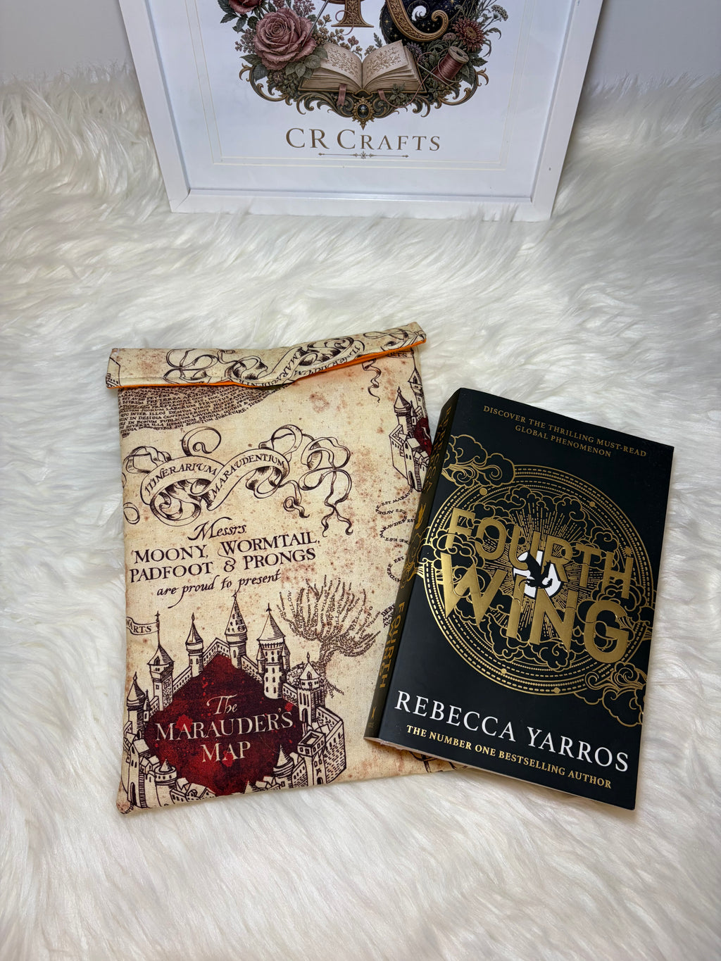 📜  Padded Book Sleeve with Magnetic Closure | 📜 Marauder's Journey Collection