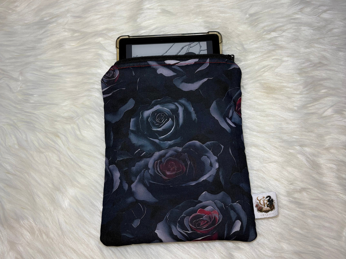 Handmade Padded Kindle & E-Reader Sleeve | 🌑 Midnight Rose Collection