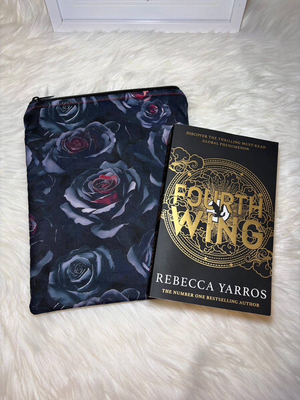 Book Sleeve with Zipper | 🌑 Midnight Rose Collection