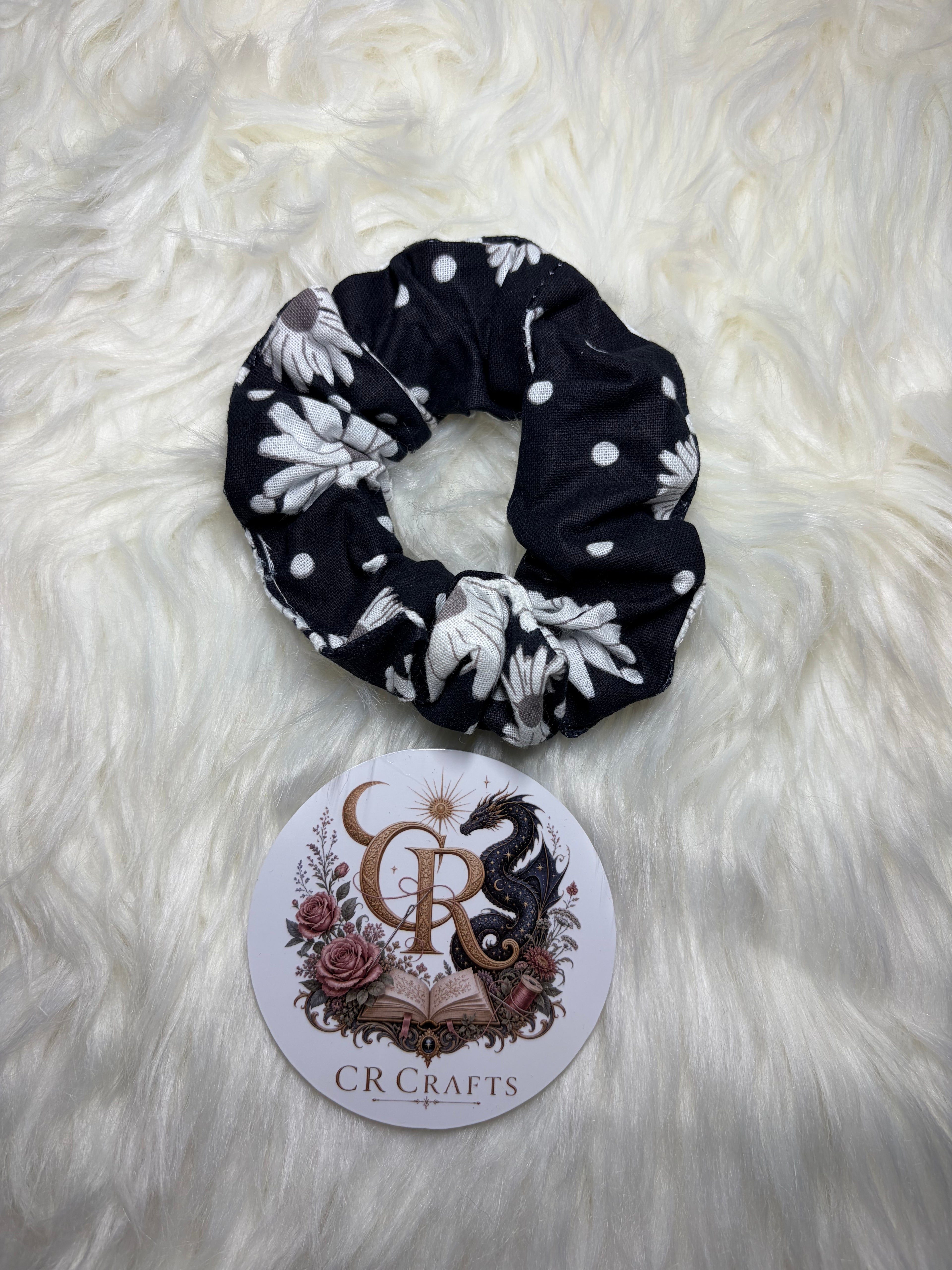 🖤 Handmade Cotton Scrunchie | 🖤Midnight Daisy Collection